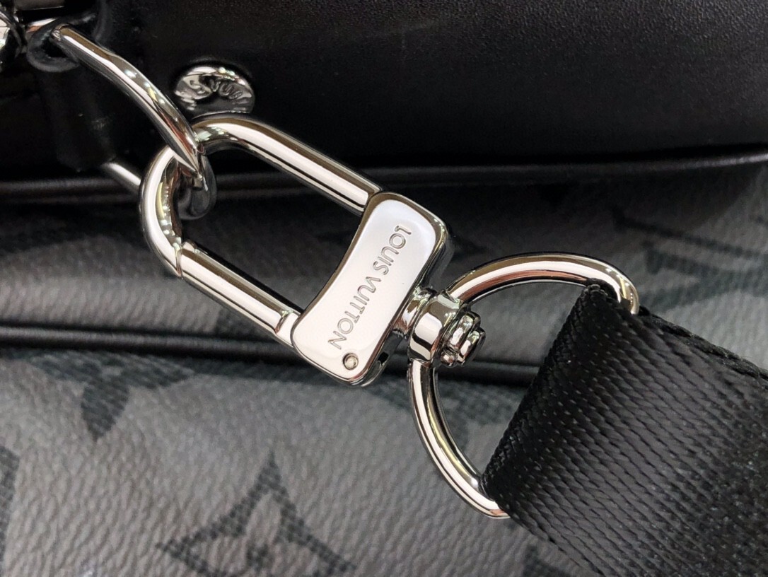 LV UTILITY BACKPACK M45962