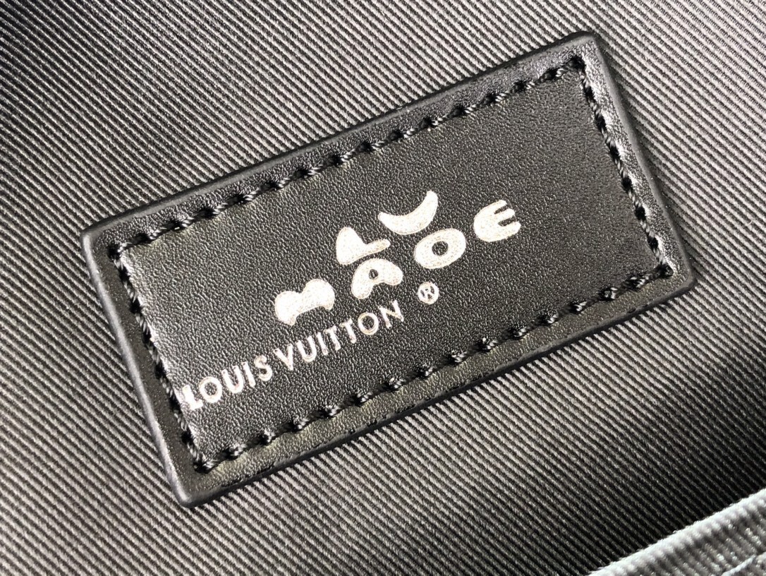 LV UTILITY BACKPACK M45962