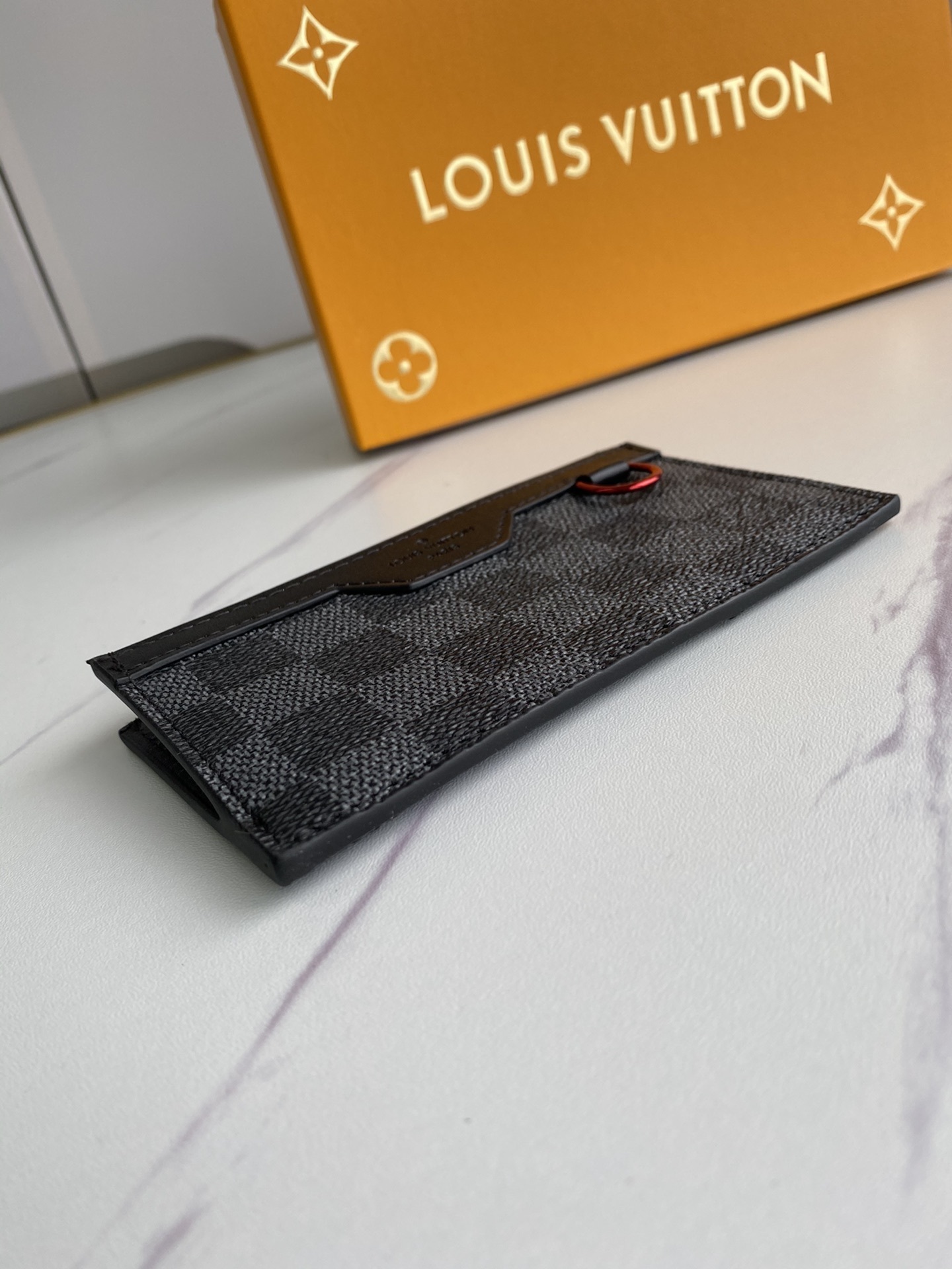 LV UTILITY COIN HOLDER N60354