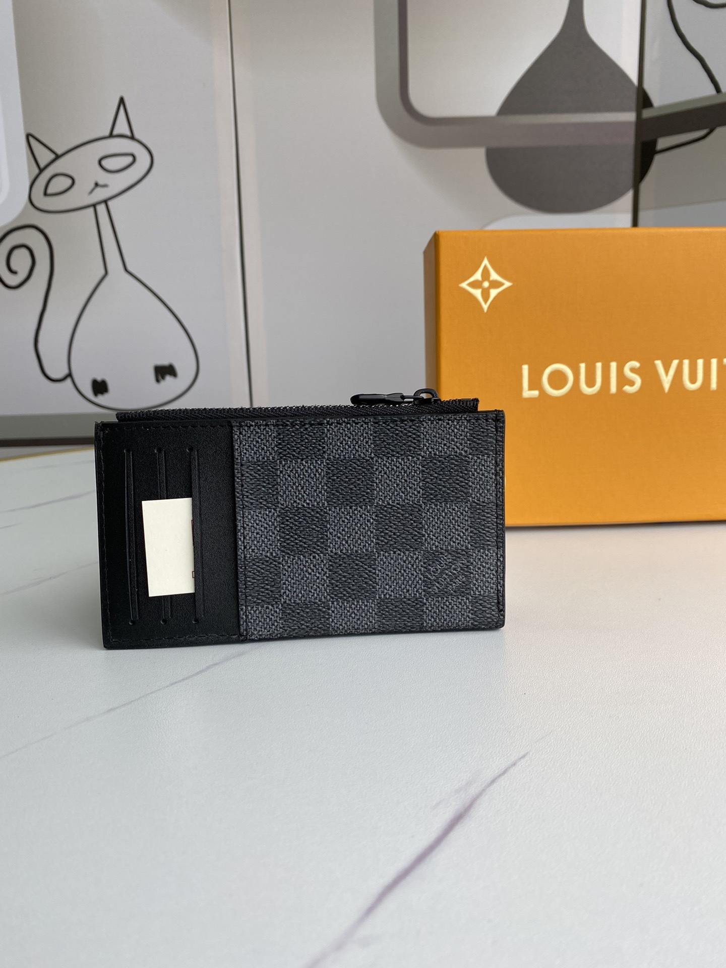 LV UTILITY COIN HOLDER N60354