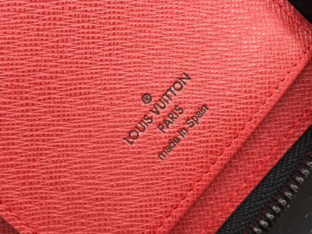 LV UTILITY ZIPPY wallet N60355