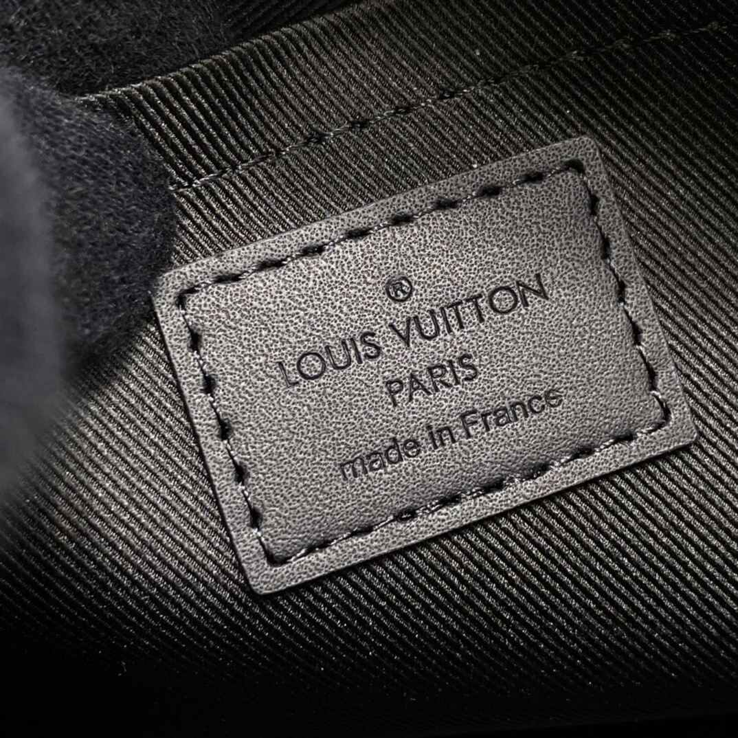 LV VALISETTE SOUPLE BB N50065