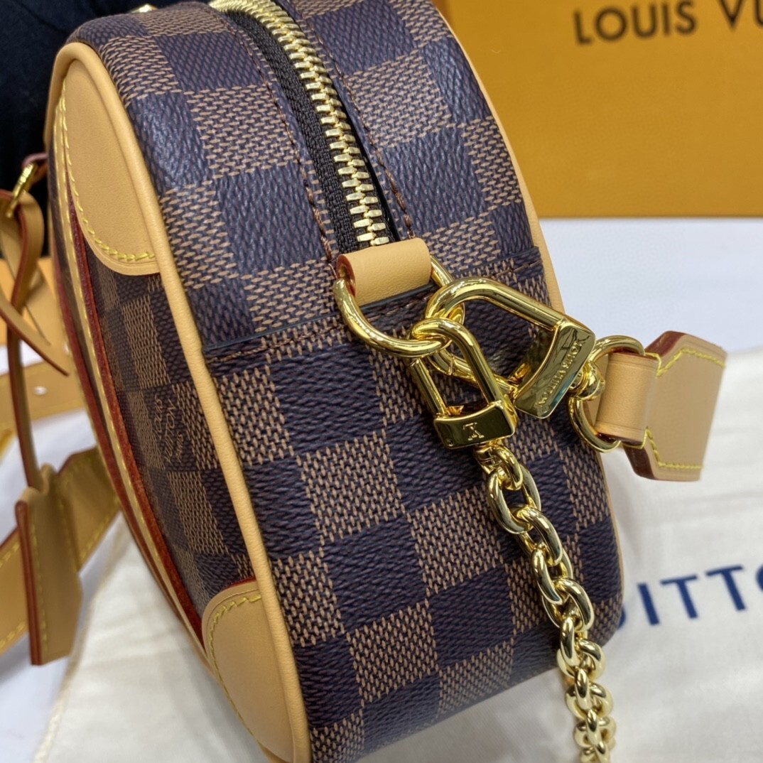 LV VALISETTE SOUPLE BB N50065