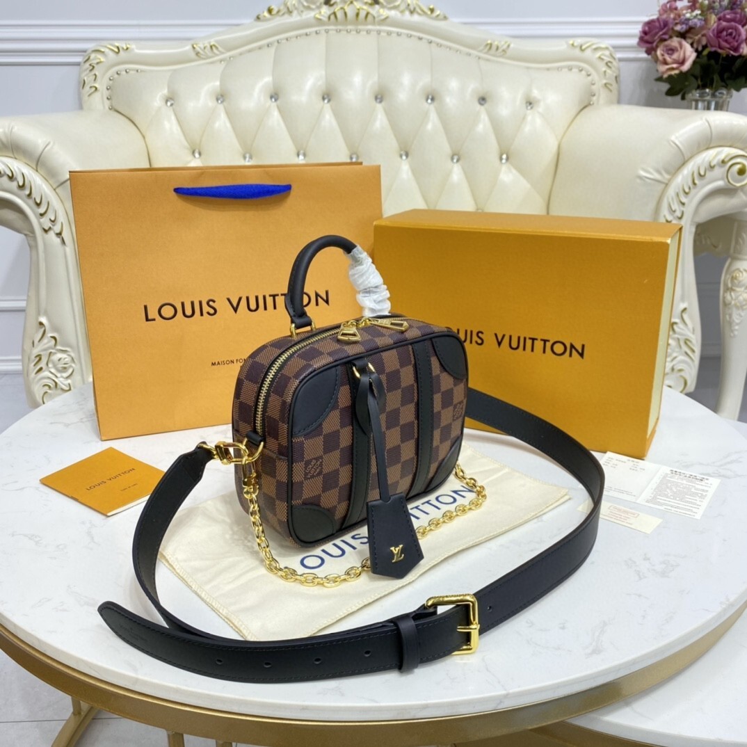 LV VALISETTE SOUPLE BB N50065