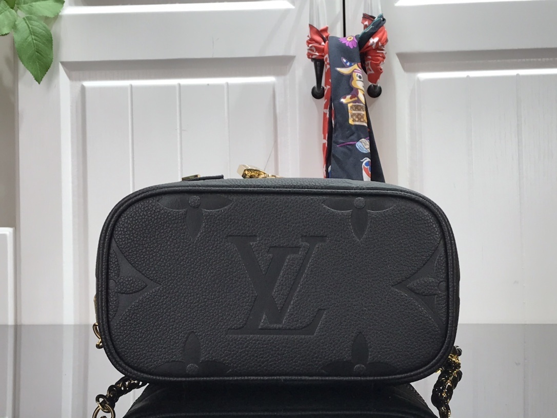 LV VANITY PM M45598