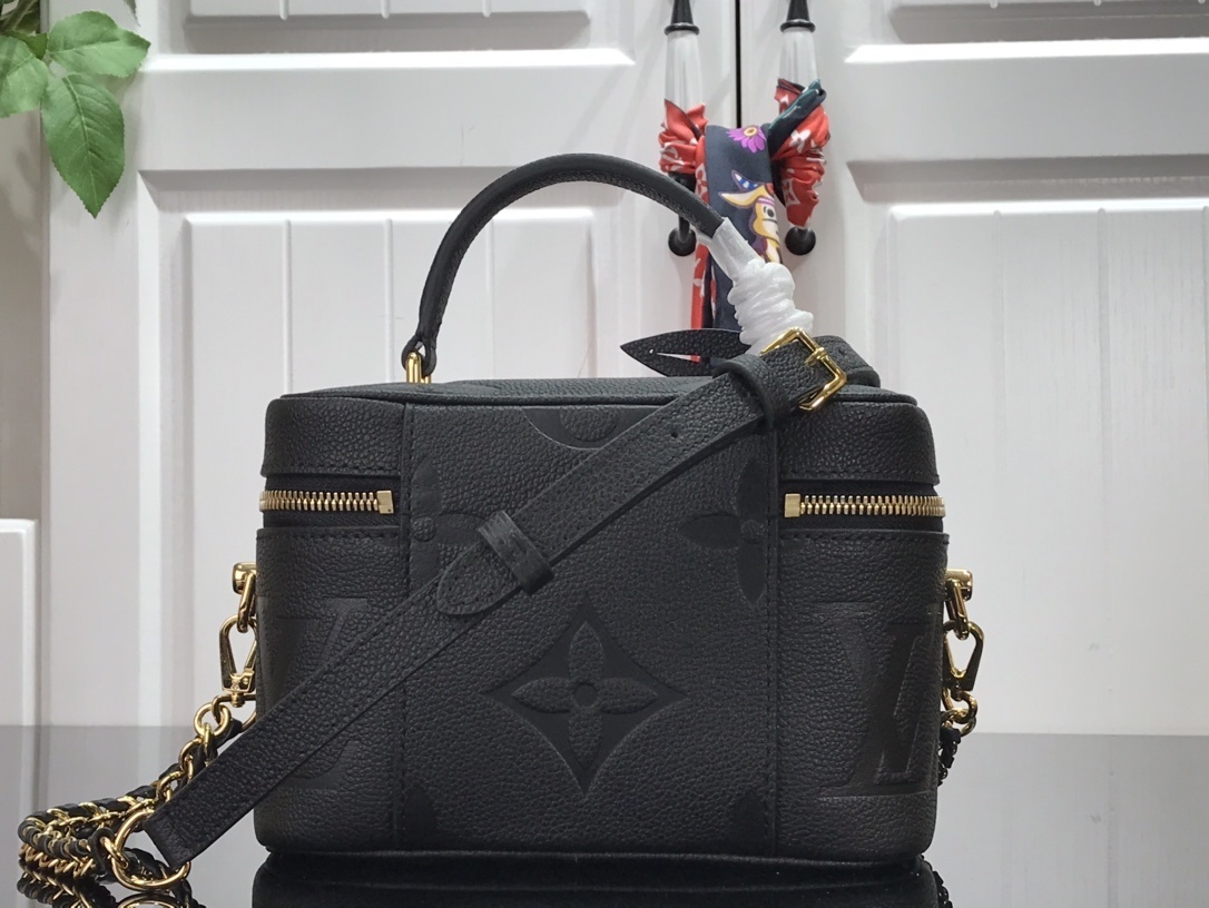 LV VANITY PM M45598