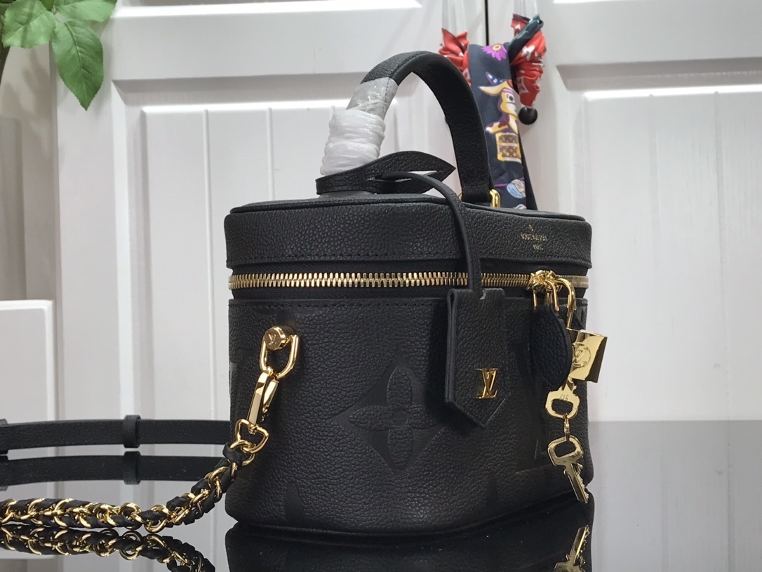 LV VANITY PM M45598