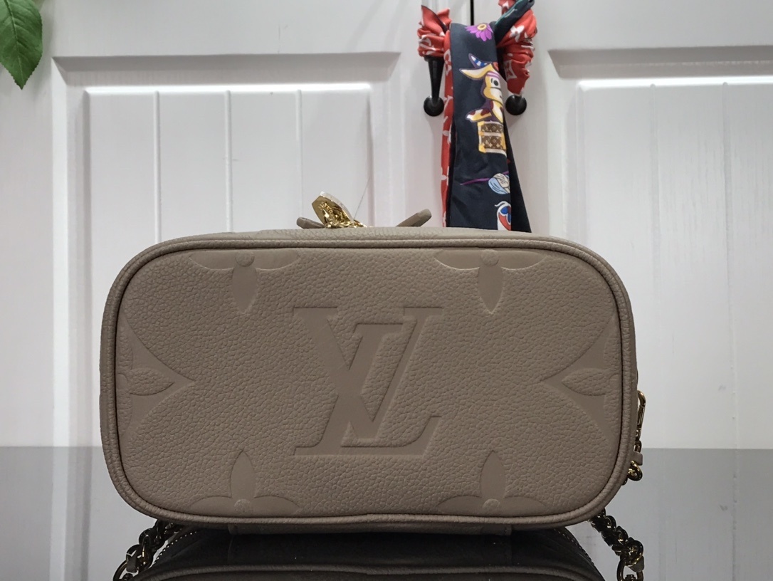 LV VANITY PM M45598