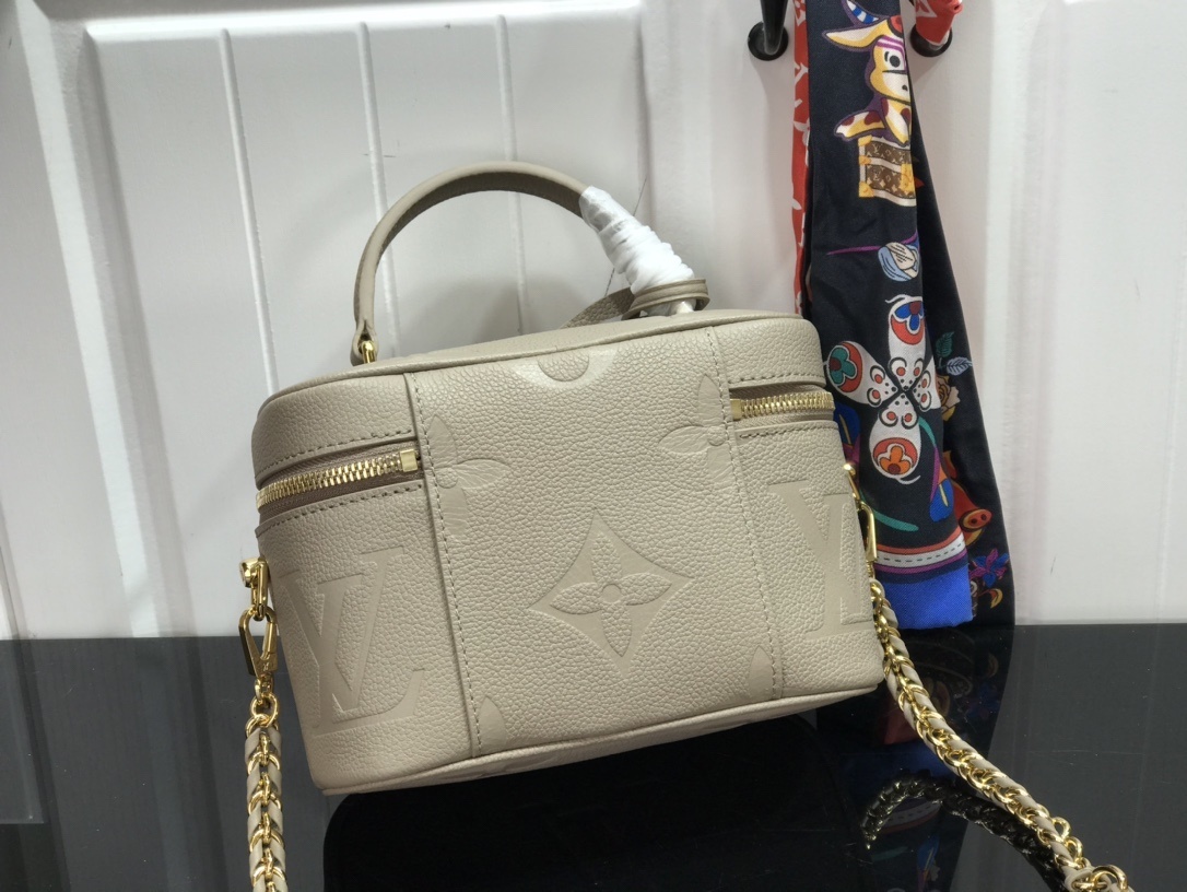 LV VANITY PM M45598