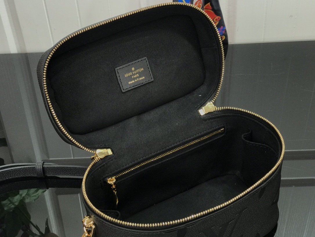 LV VANITY PM M45598