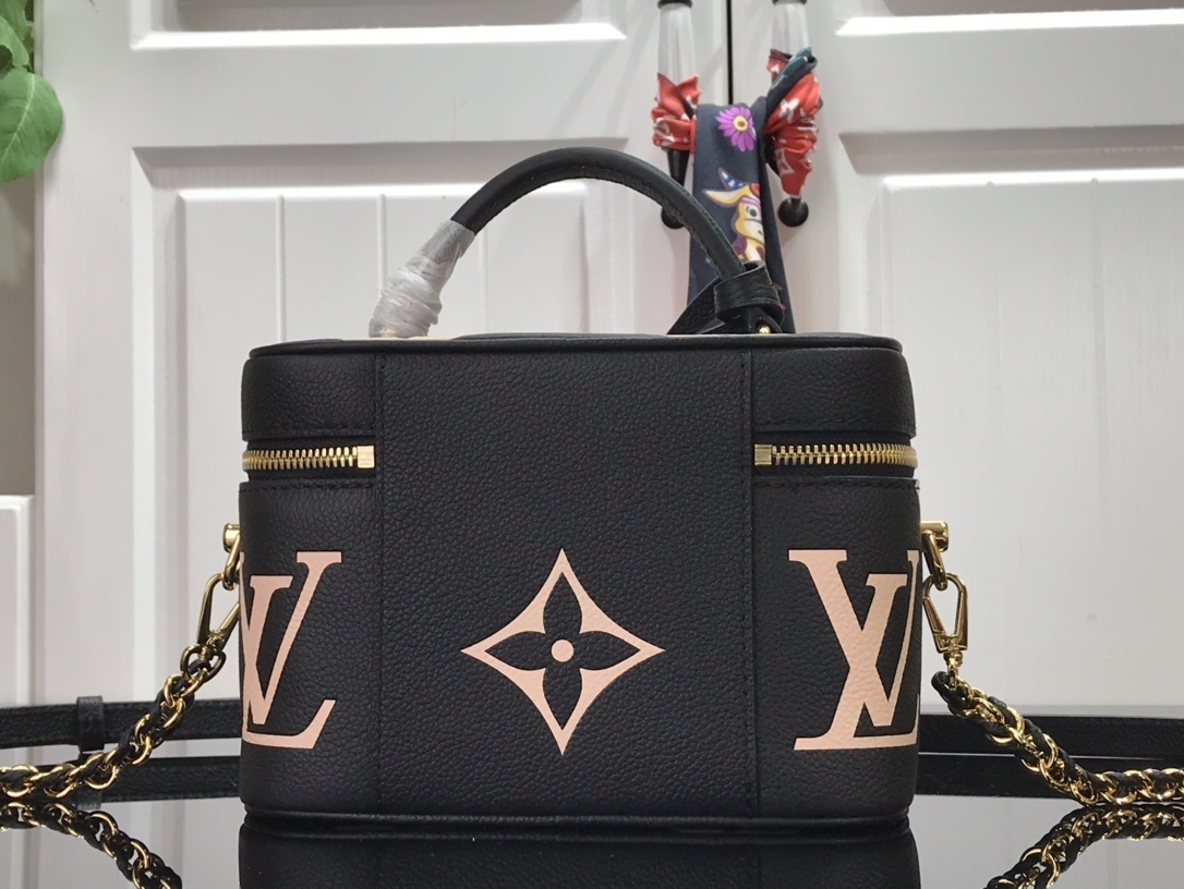 LV VANITY PM M45599