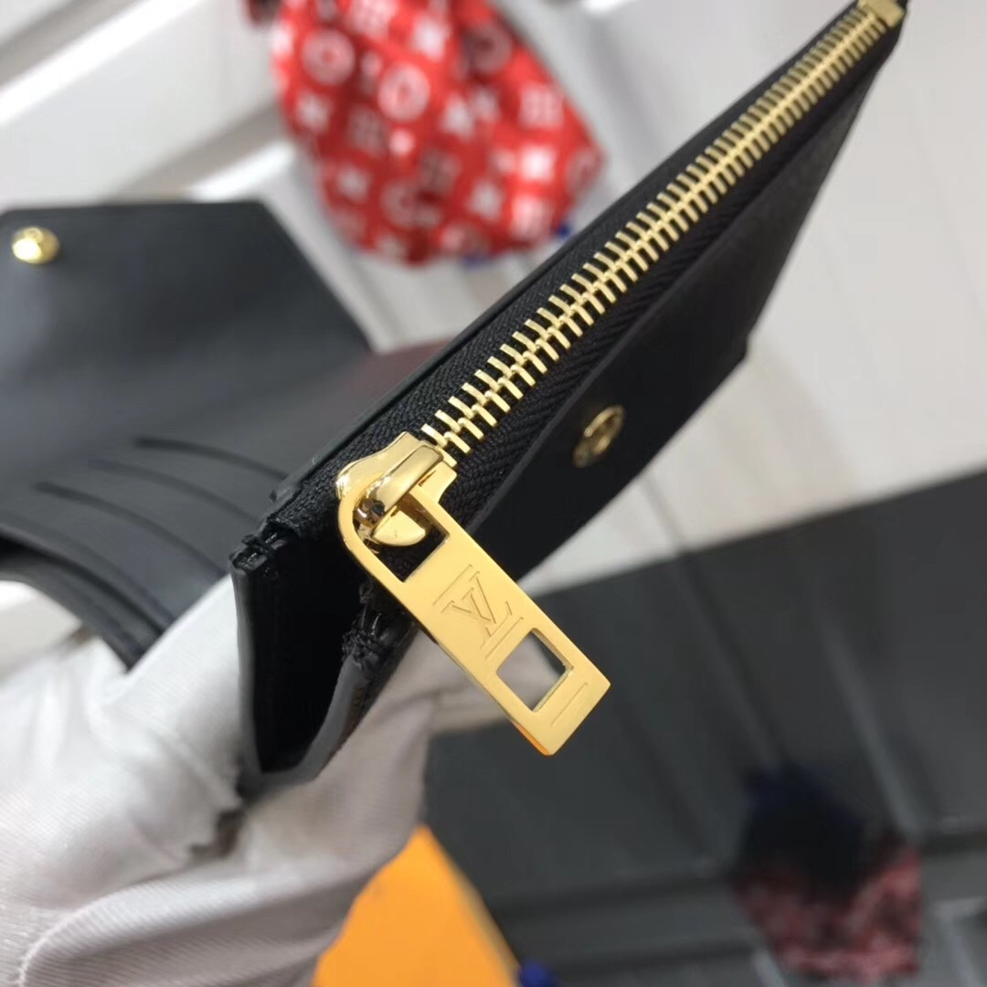 LV VERY COMPACT wallet M67496