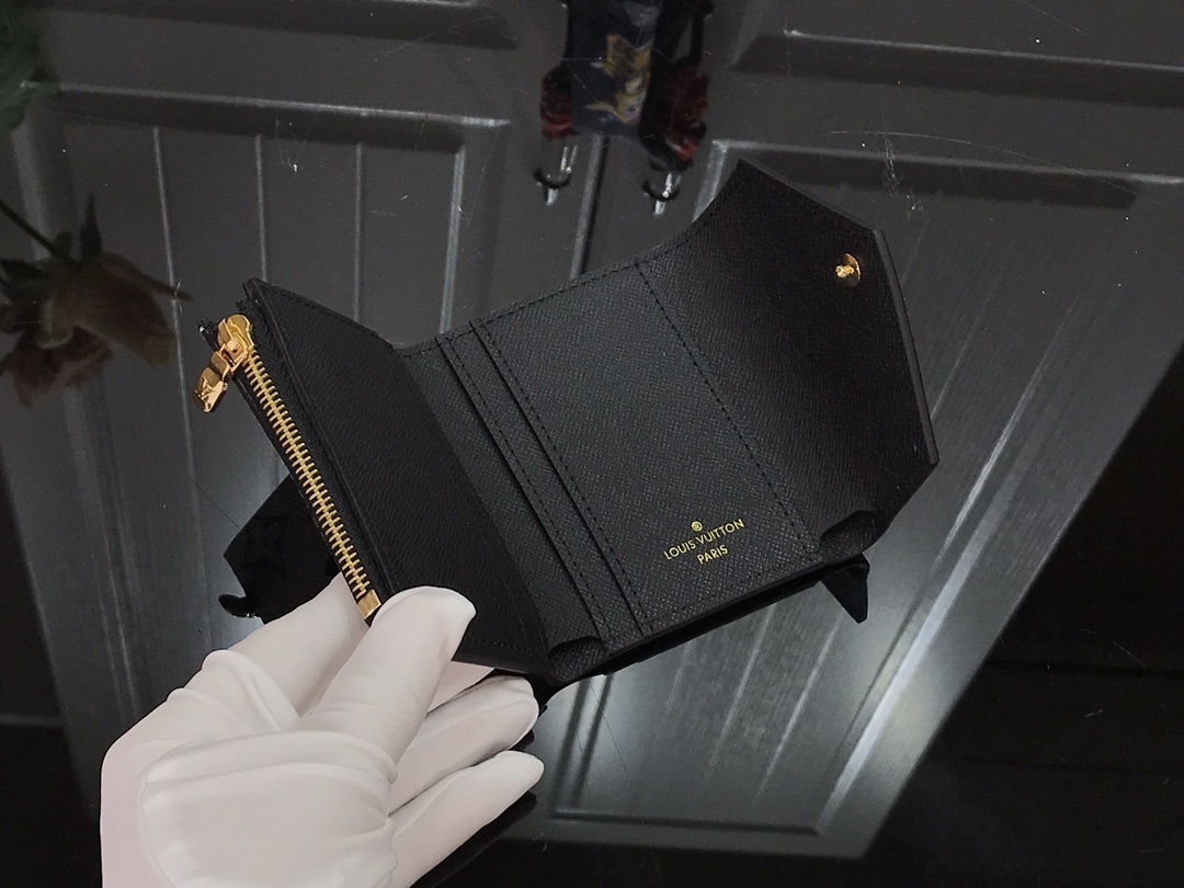 LV VICTORINE wallet M41938PK