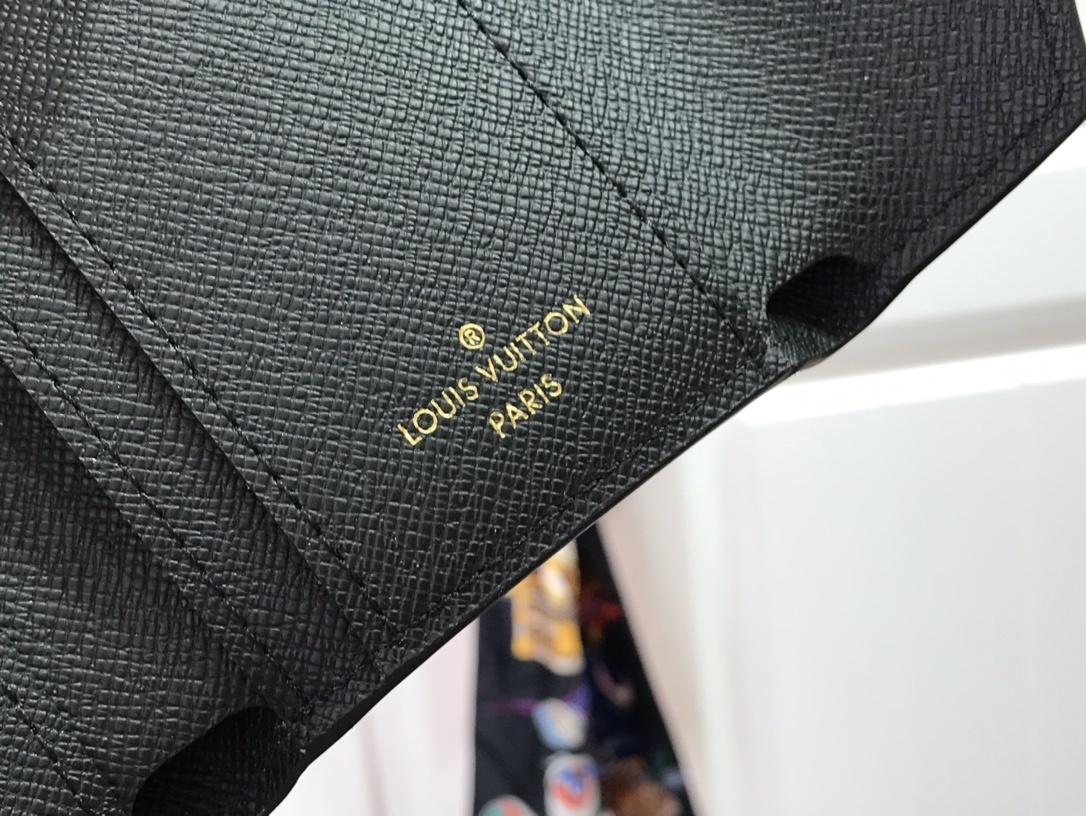 LV VICTORINE wallet M41938PK