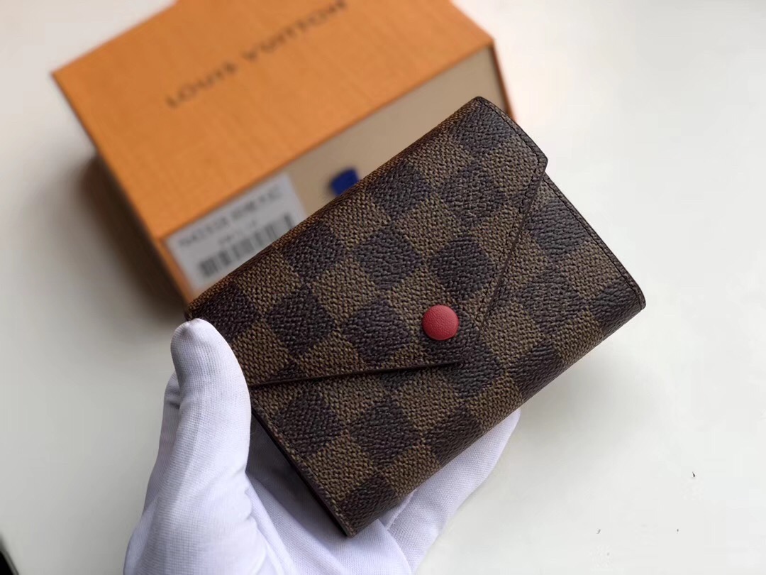 LV VICTORINE wallet M41938QA