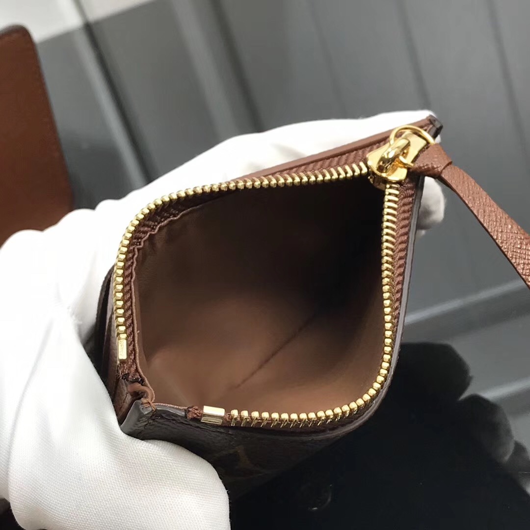 LV VICTORINE wallet M63326SD