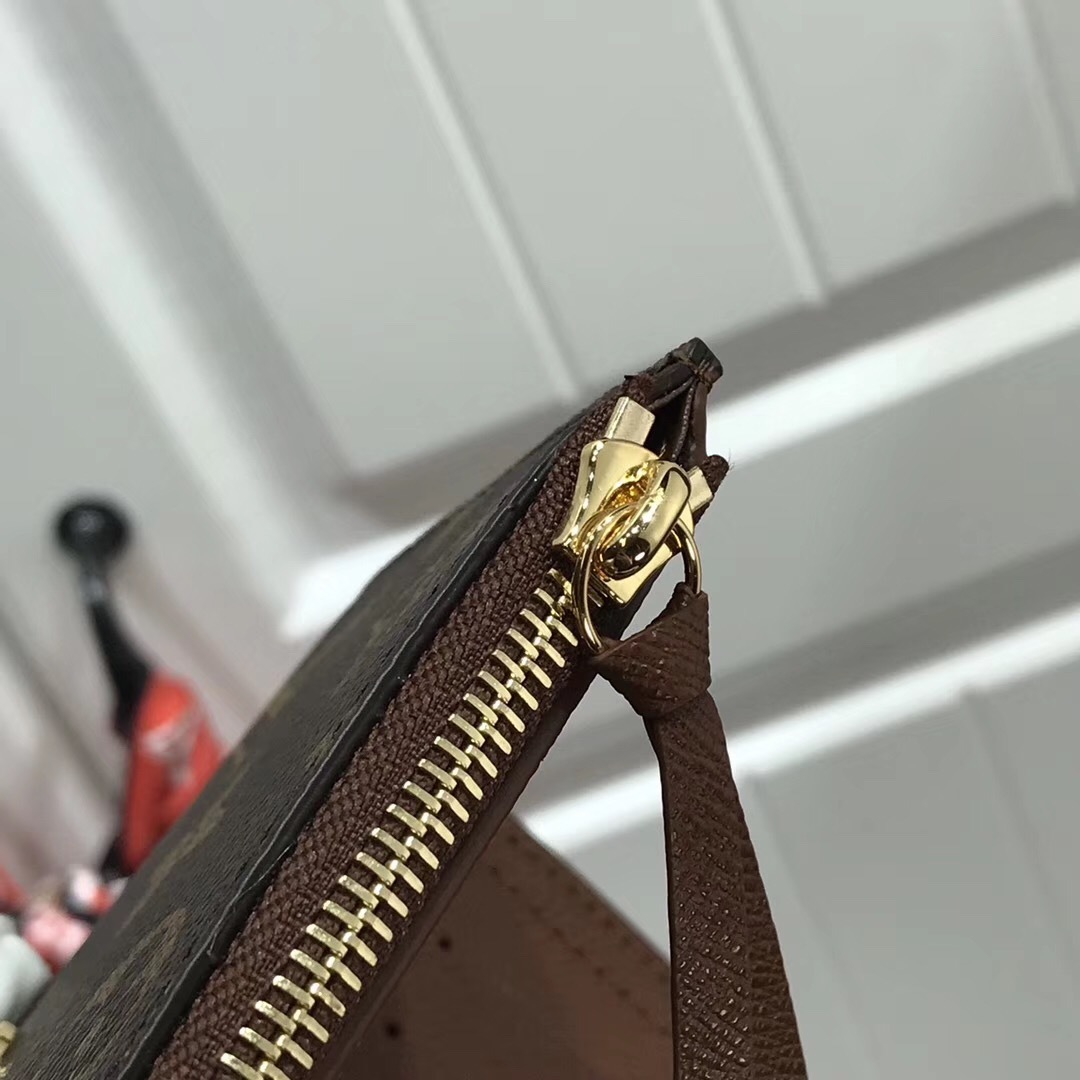 LV VICTORINE wallet M63326SD