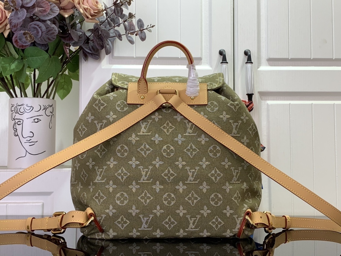 LV Vintage M44460