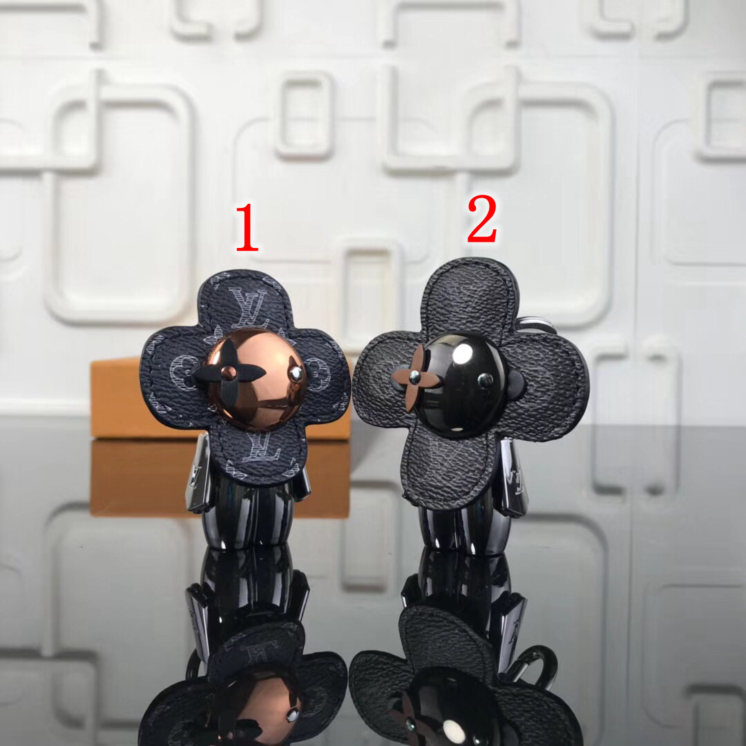 LV VIVIENNE BAG CHARM AND KEY HOLDER MP1990 