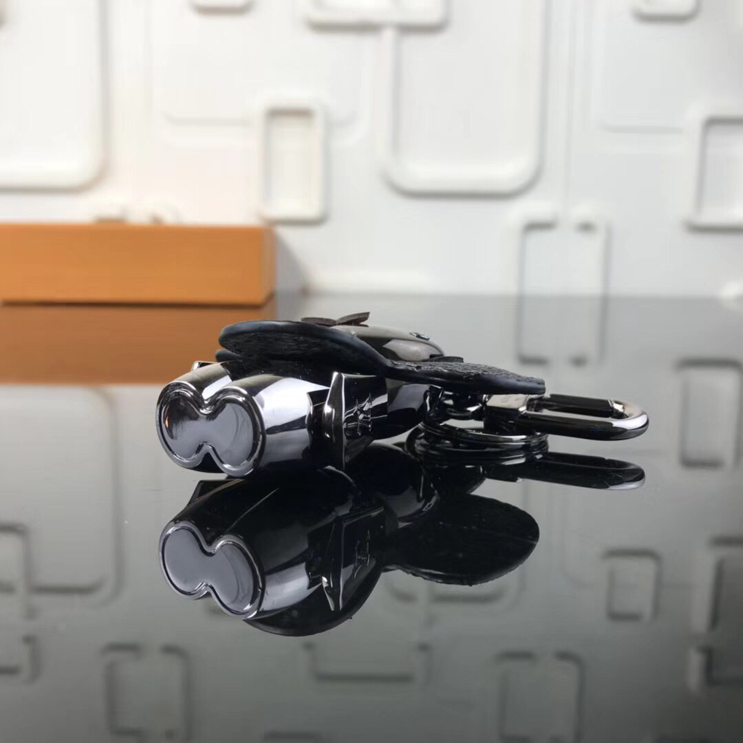 LV VIVIENNE BAG CHARM AND KEY HOLDER MP1990 