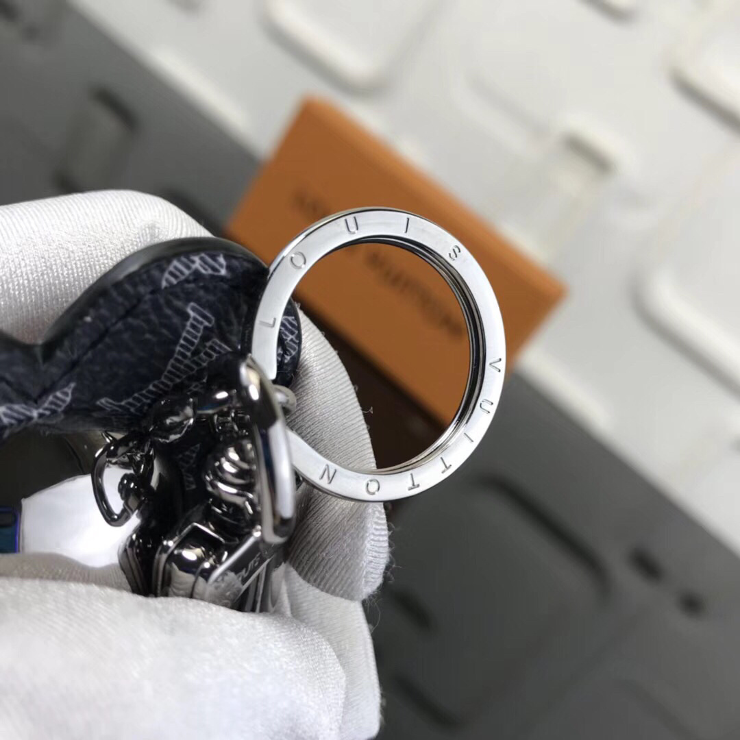 LV VIVIENNE BAG CHARM AND KEY HOLDER MP1990 