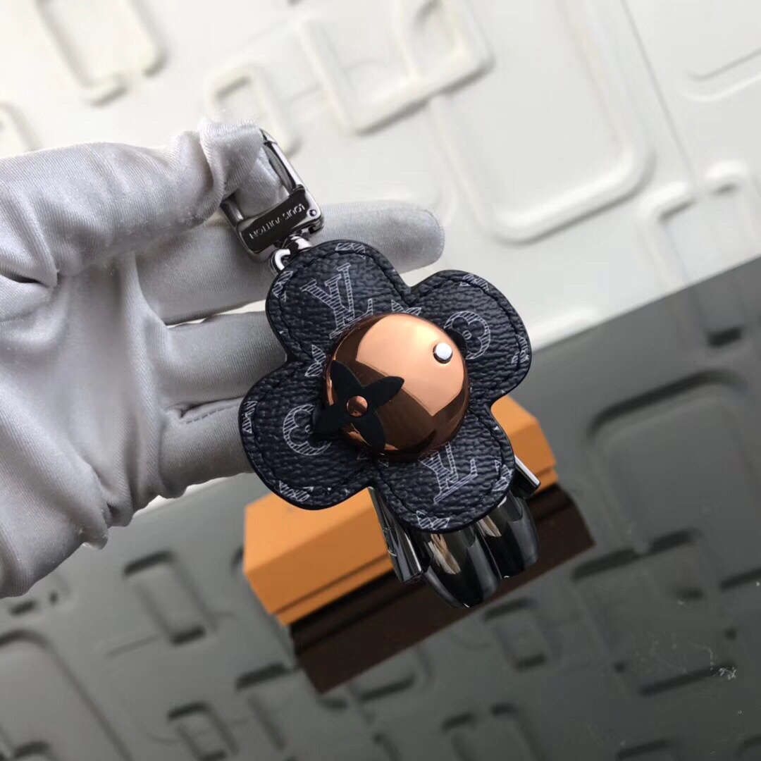 LV VIVIENNE BAG CHARM AND KEY HOLDER MP1990 