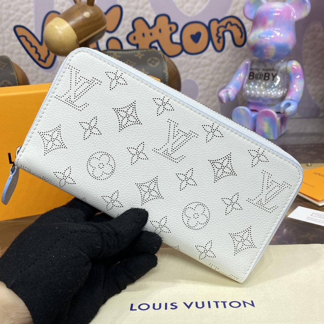 LV wallet 61869