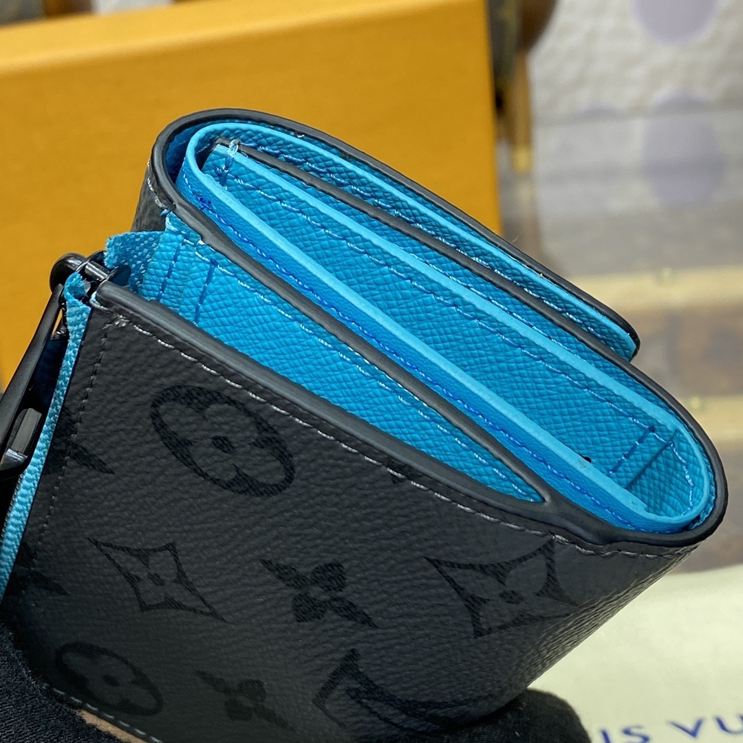 LV wallet M11500