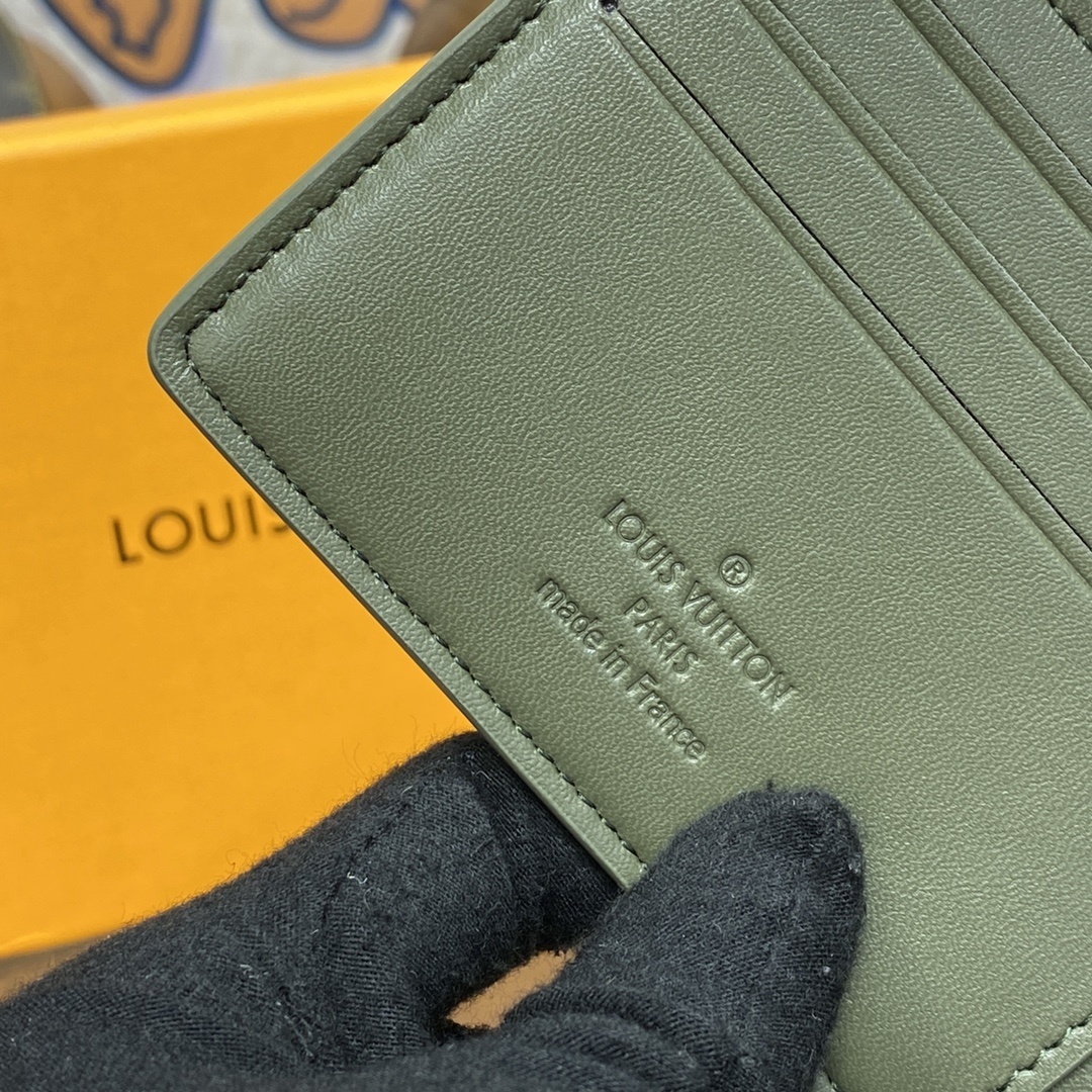 LV wallet M12500