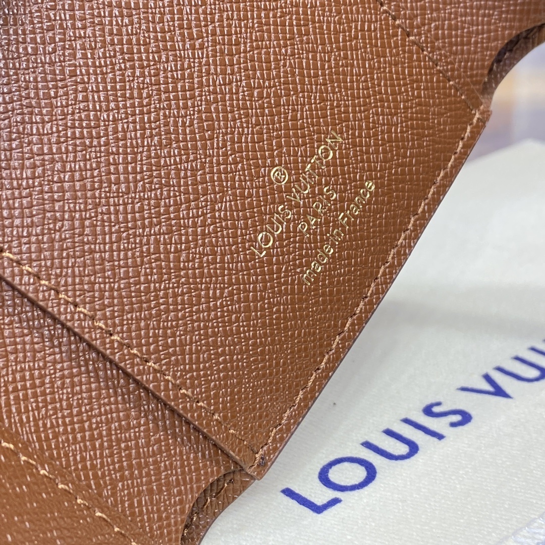 LV wallet M12598