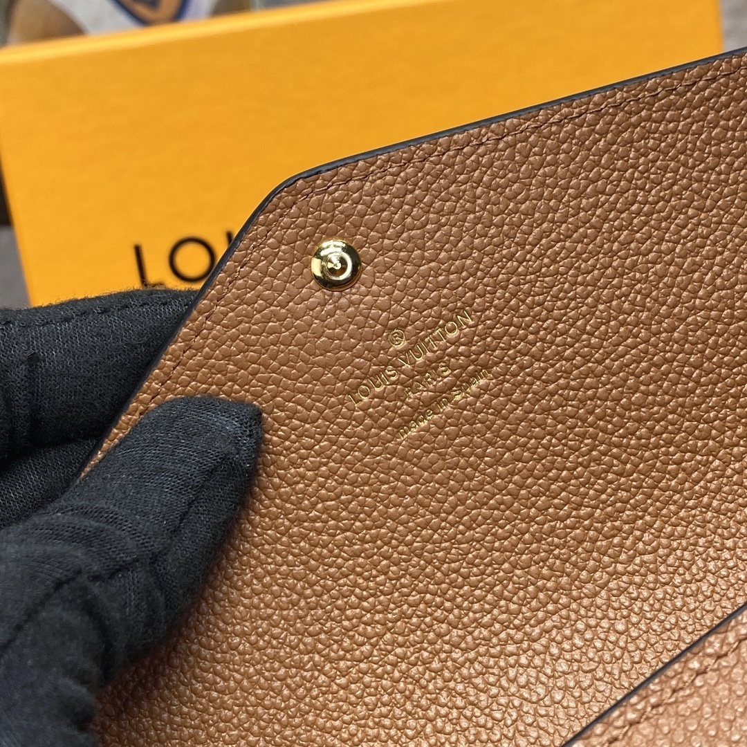 LV wallet M12757