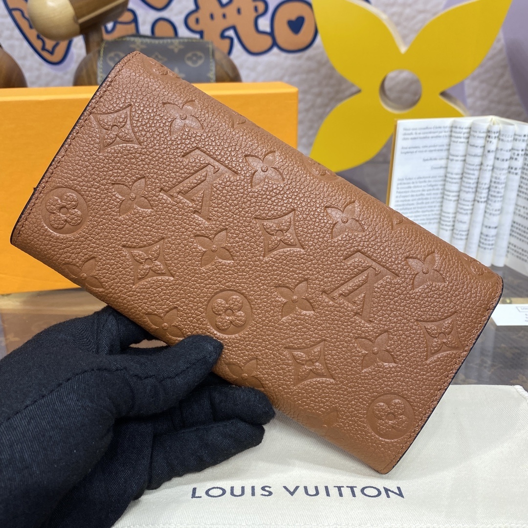 LV wallet M12757