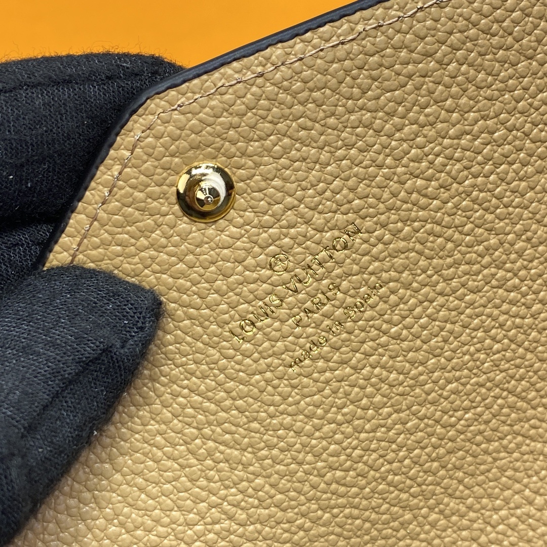 LV wallet M12757