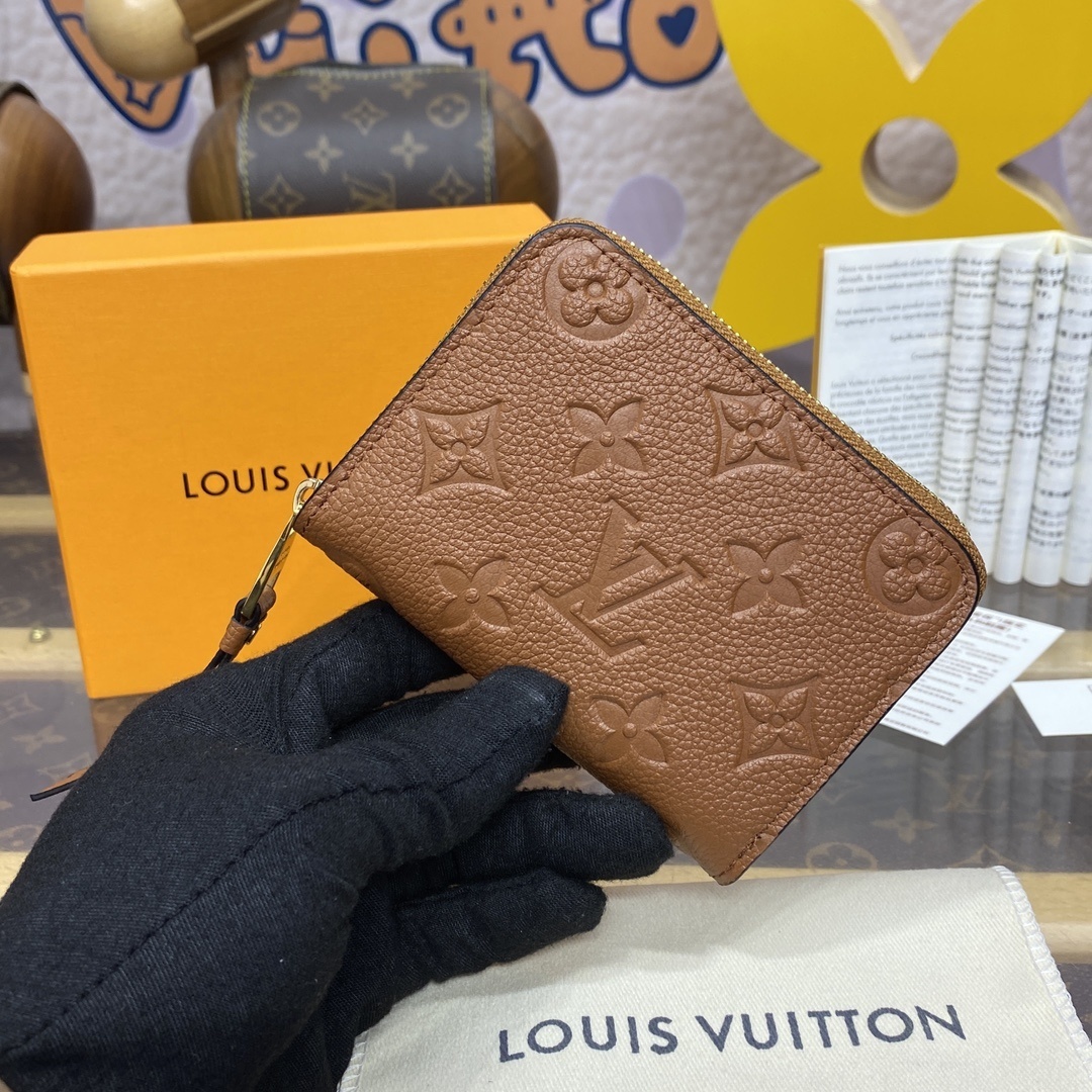 LV wallet M12760