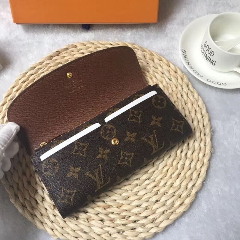 LV wallet M60136YD