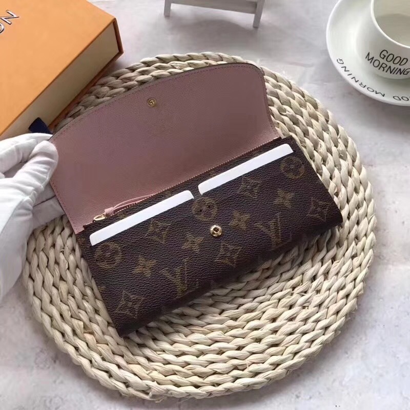 LV wallet M60136YD