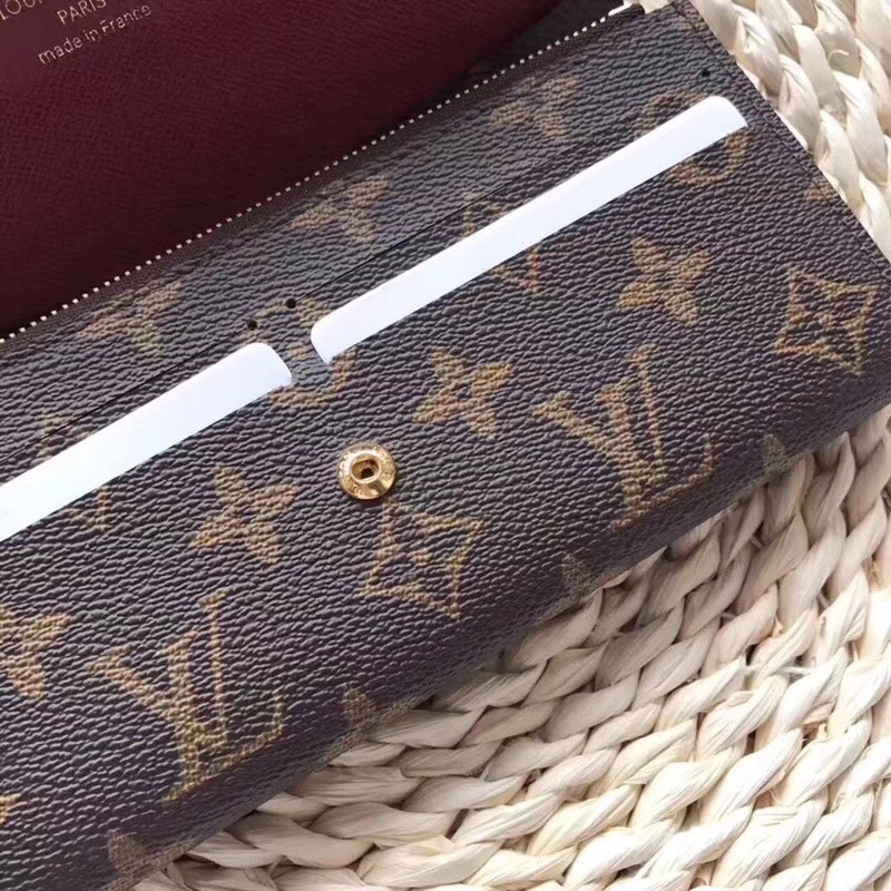 LV wallet M60136YD