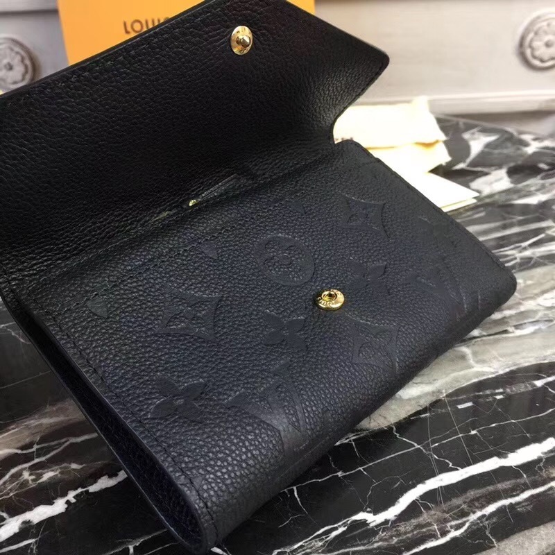 LV wallet M60568 