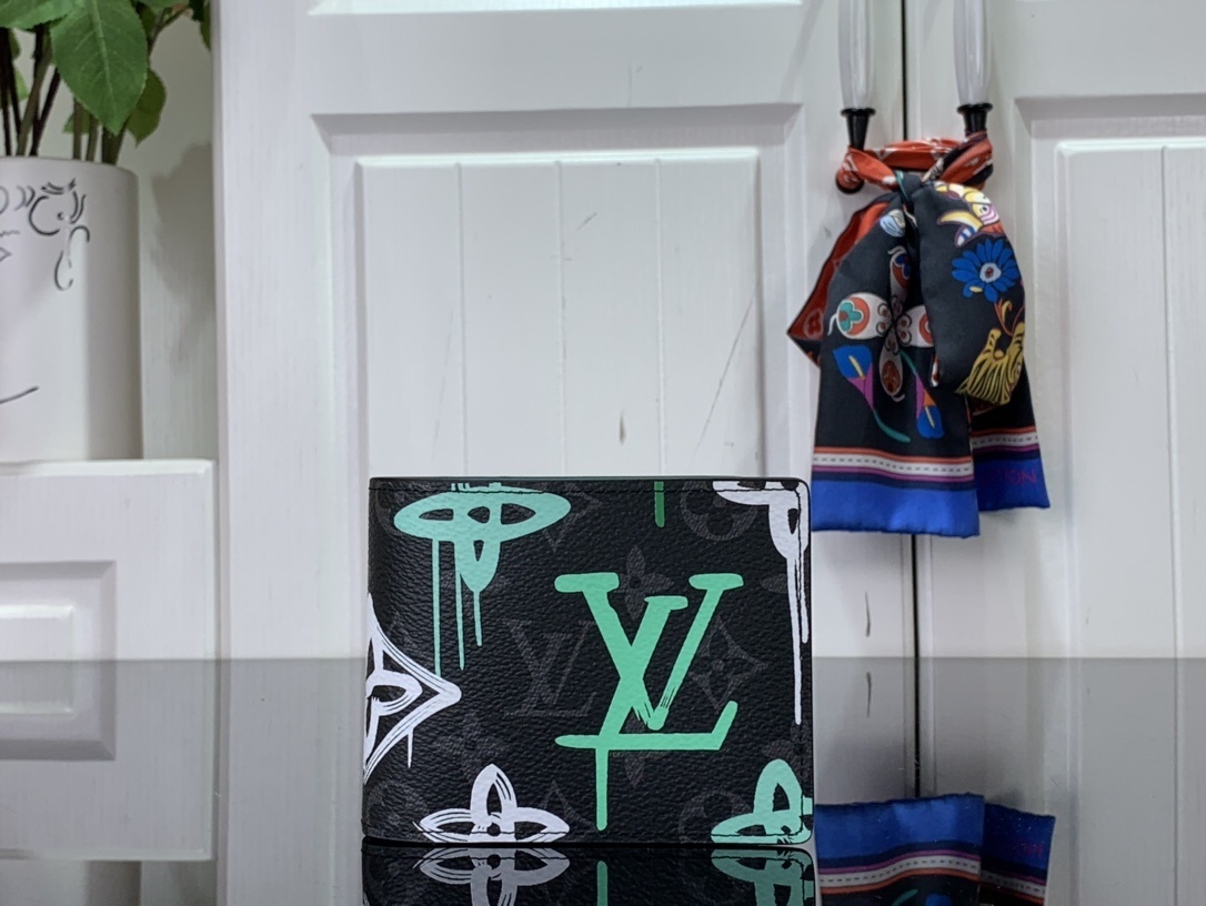 LV wallet M60895 M81830 M81847 C