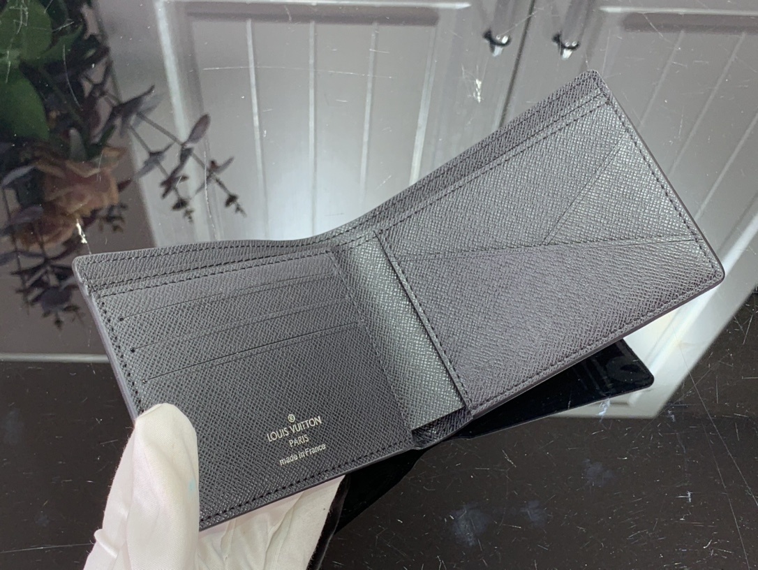 LV wallet M60895 M81830 M81847 C