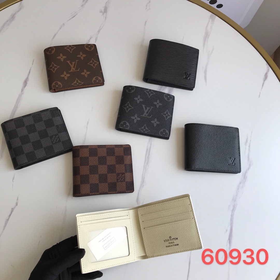 LV wallet M60930