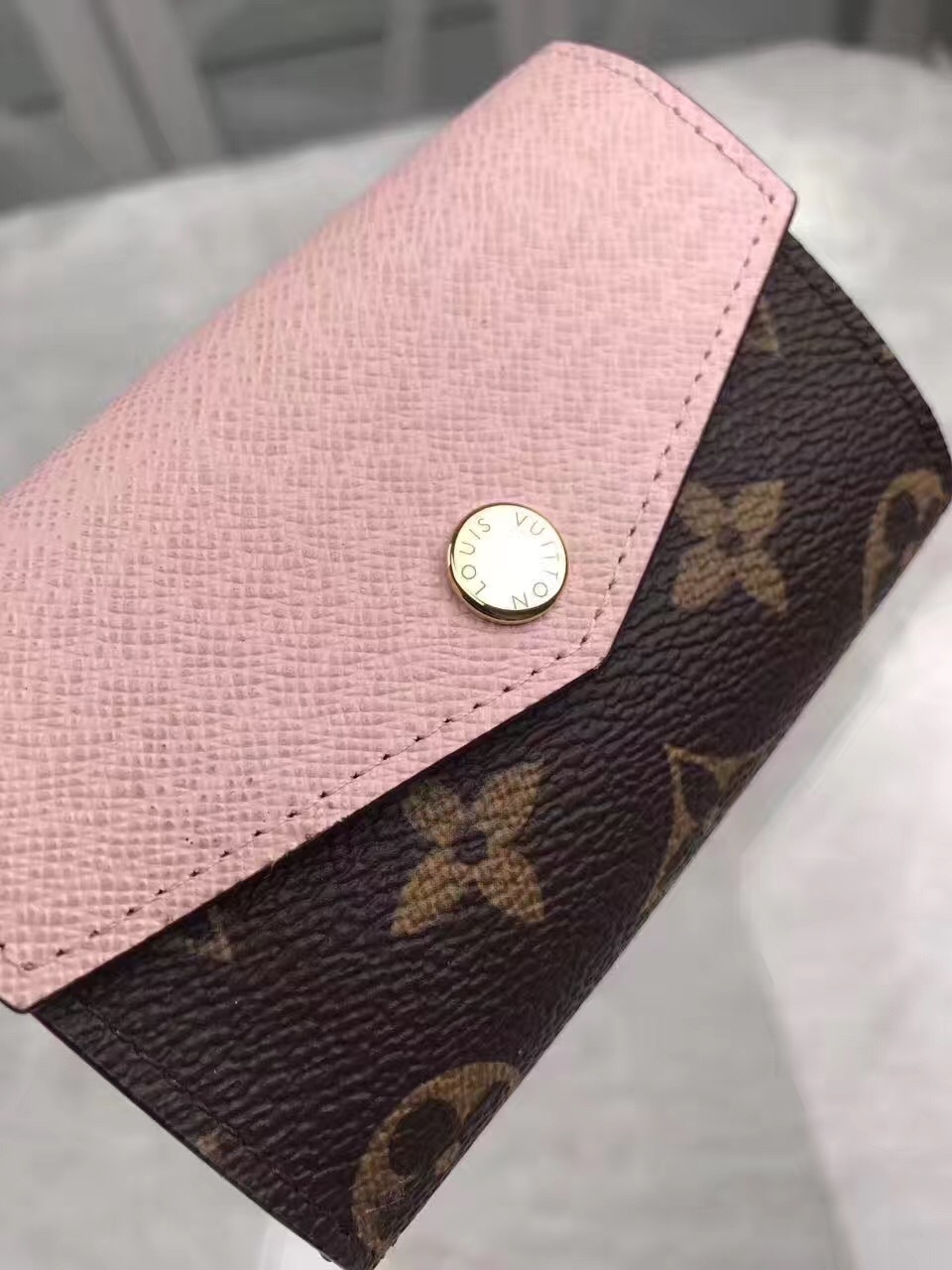 LV wallet M61273