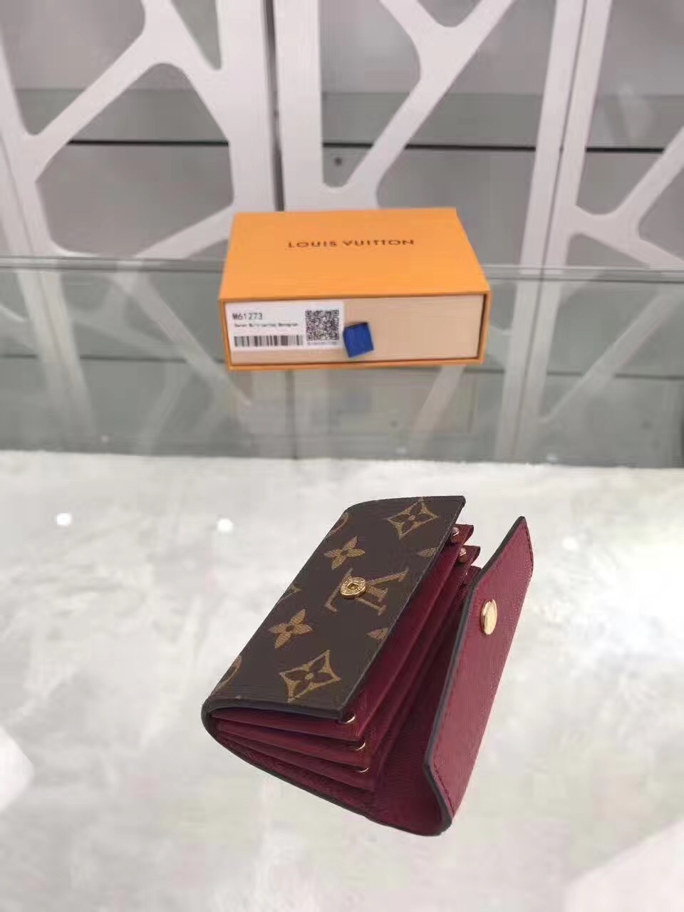LV wallet M61273