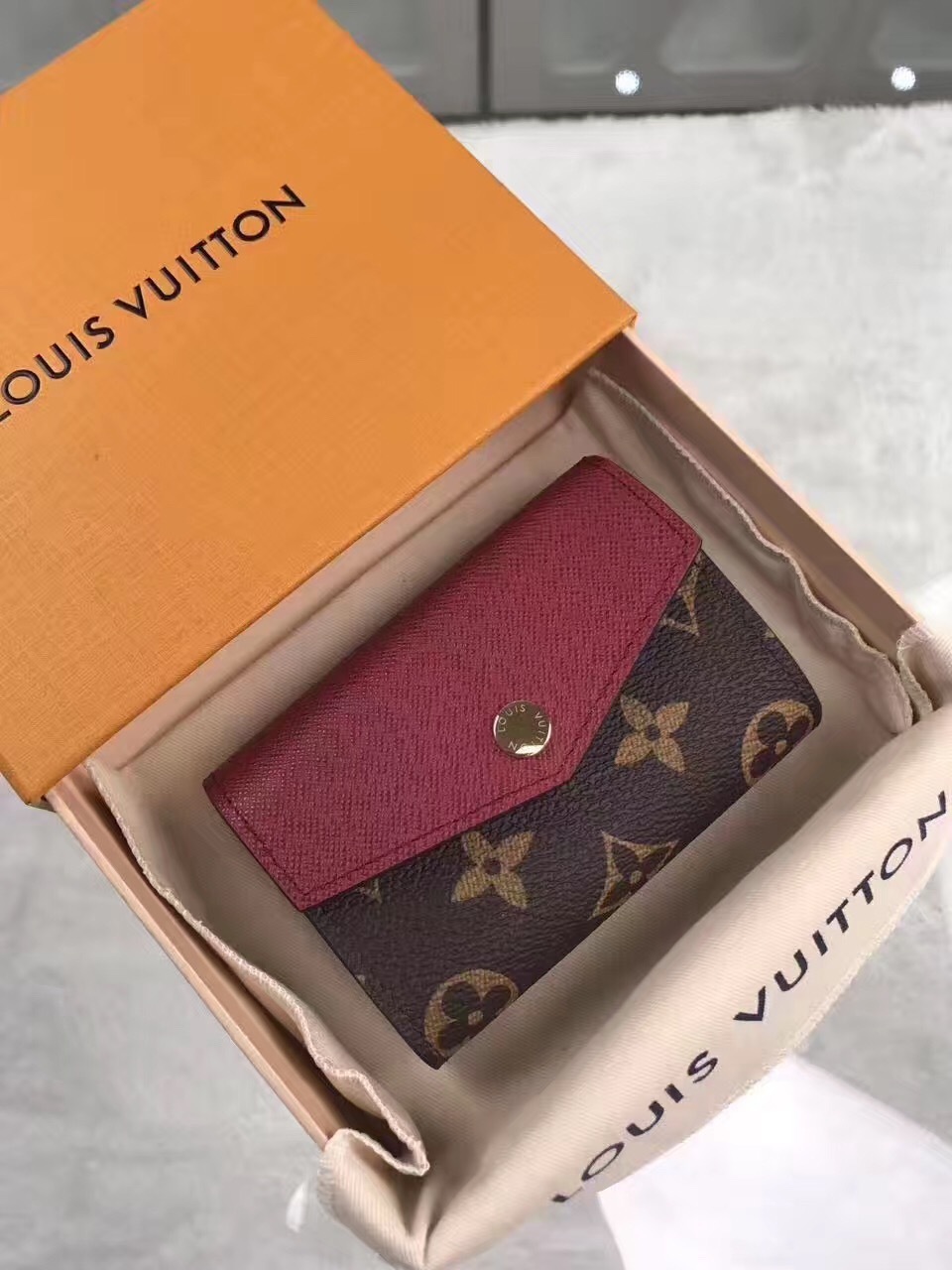 LV wallet M61273