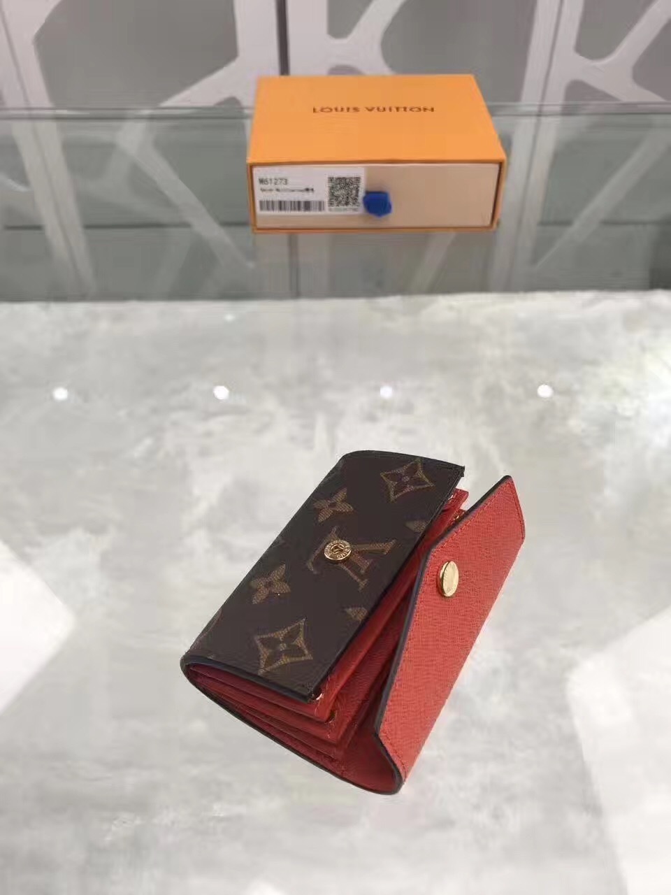 LV wallet M61273