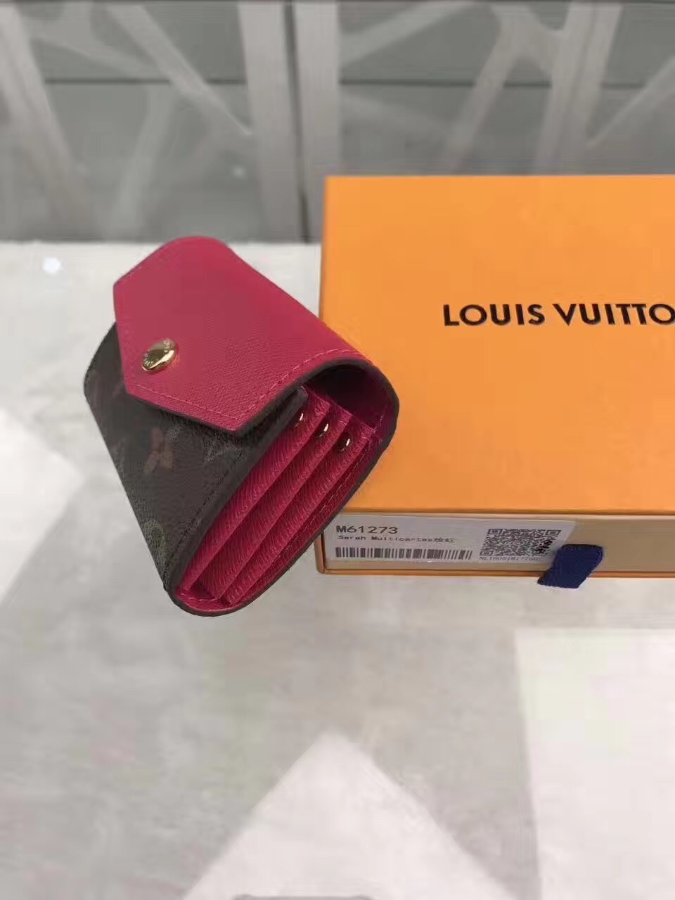 LV wallet M61273