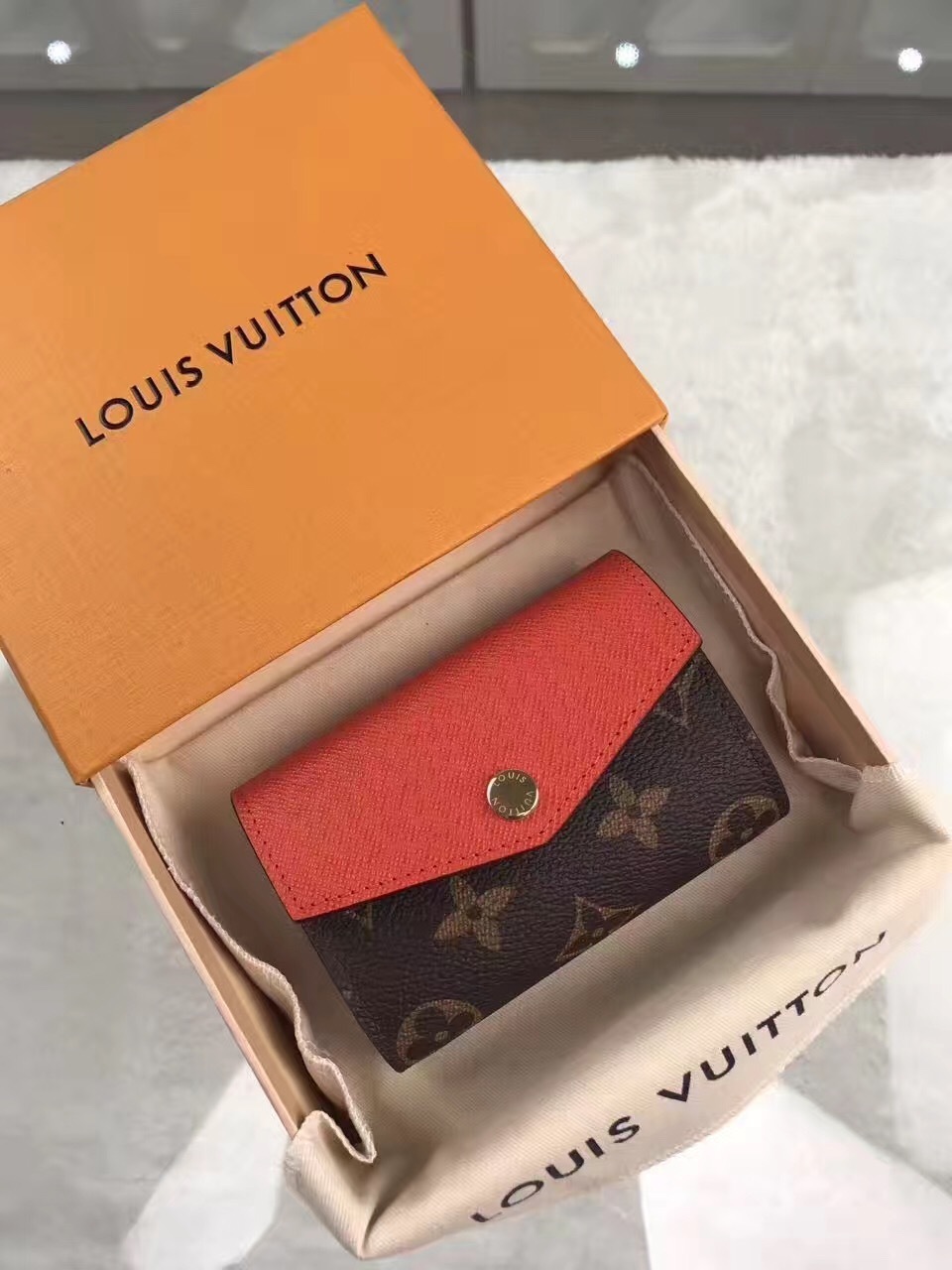 LV wallet M61273