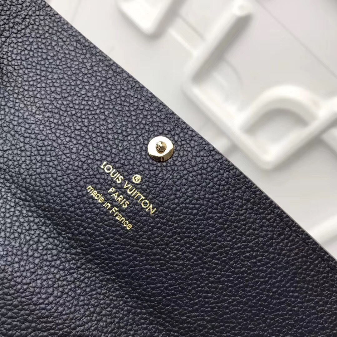 LV wallet M61835