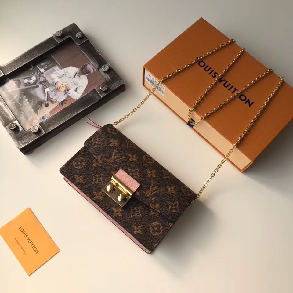 LV wallet M62020