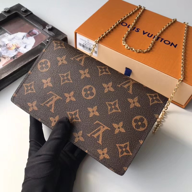 LV wallet M62020